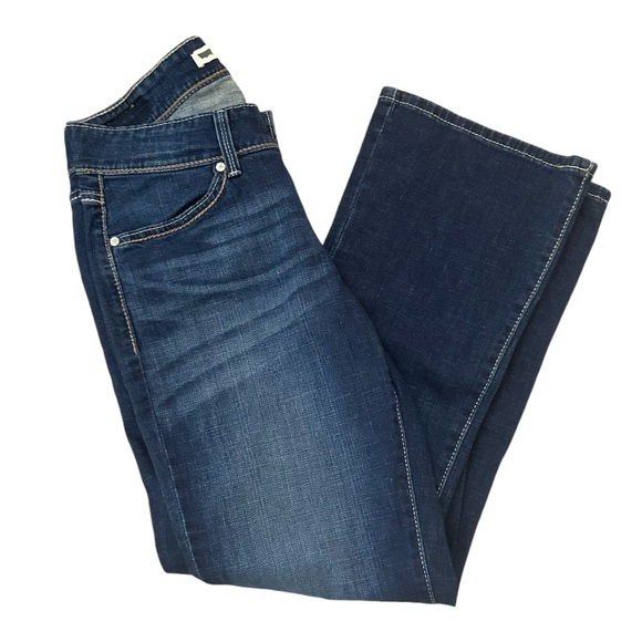 Levi’s 529 Curvy Boot Cut Jeans in size 6 Short - Picture 3 of 8